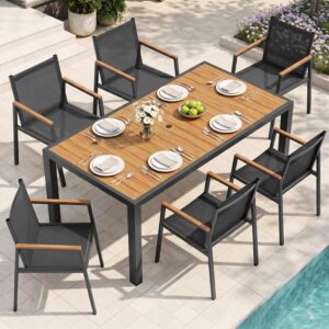 10 Backyard Gazebo Ideas to Transform Your Outdoor Living Space 7 table 2