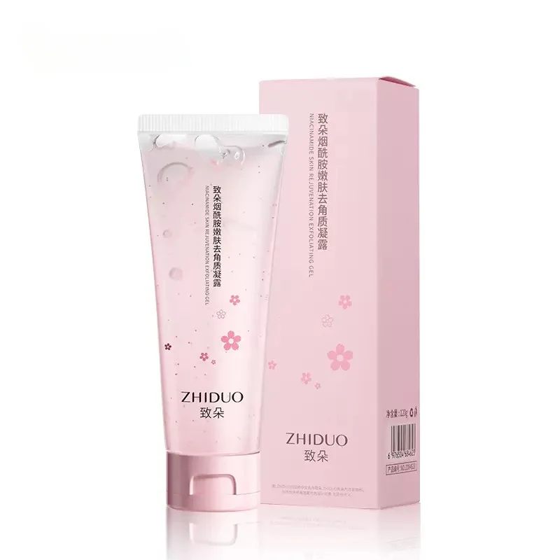 Deep Cleaning Exfoliating Facial Gel & Scrub 4 Deep Cleaning Exfoliating Facial Gel & Scrub - Image 4
